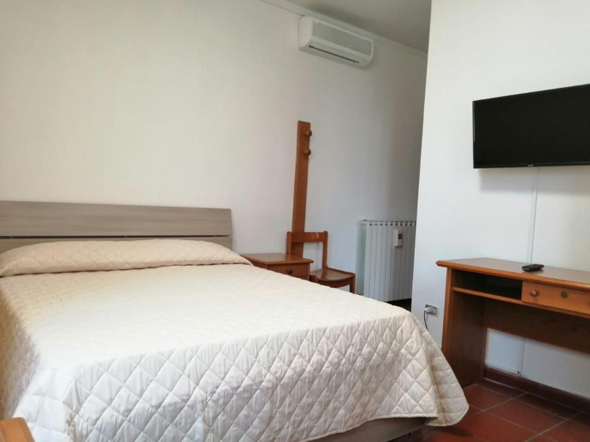 Casa Per Ferie Ulivo D'assisi Agroturismo Asís